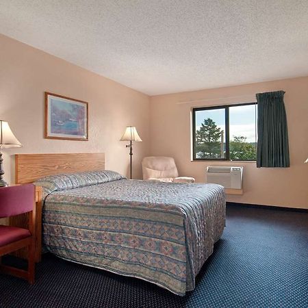 Travelodge Campbell River Pokój zdjęcie